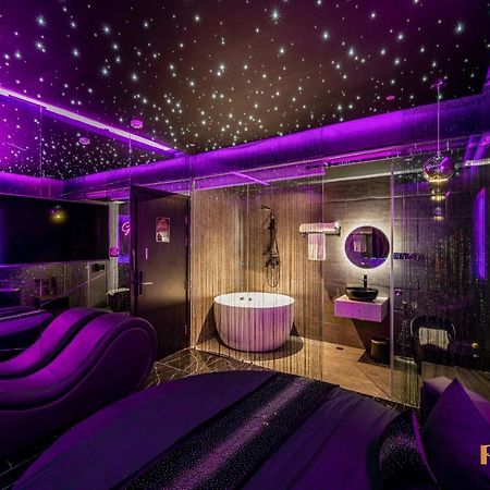 Pharaon Hotel 3 Ho Chi Minh-stad Buitenkant foto