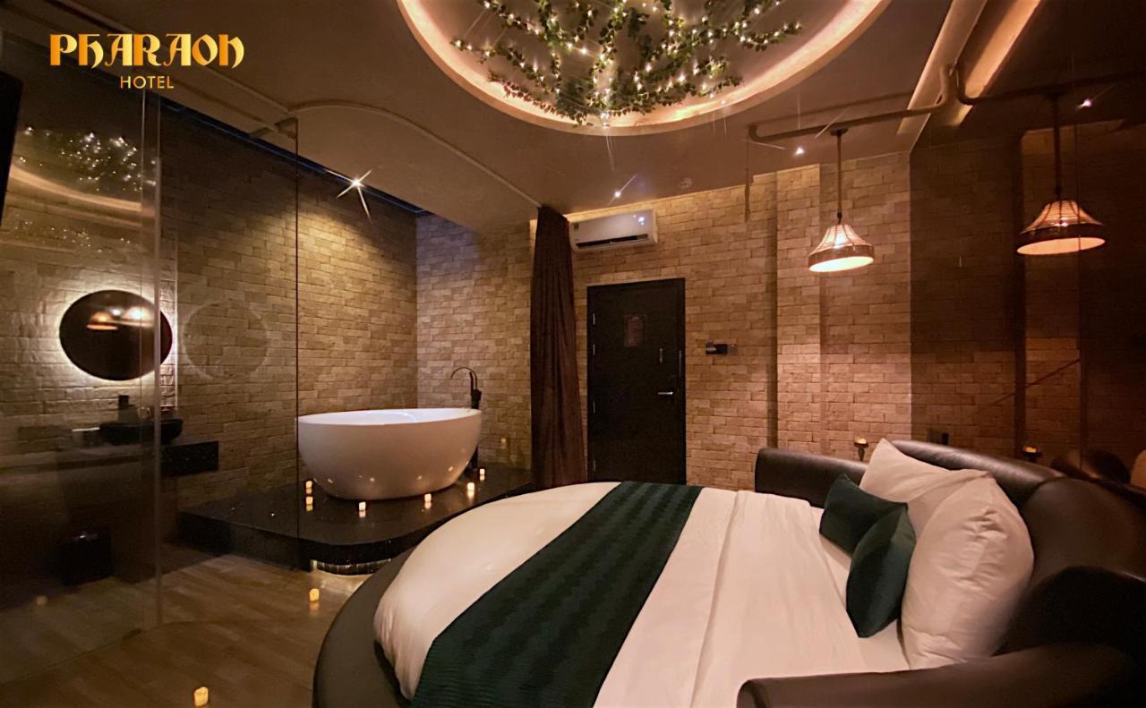Pharaon Hotel 3 Ho Chi Minh-stad Buitenkant foto